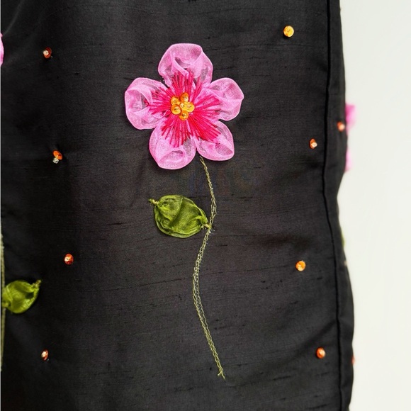 VINTAGE EAGLE'S EYE Black Silk Floral Trimmed Sheath Dress 4 - Picture 3 of 8